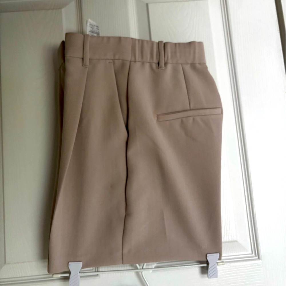 A&F Sloane Tailored Short - Never worn